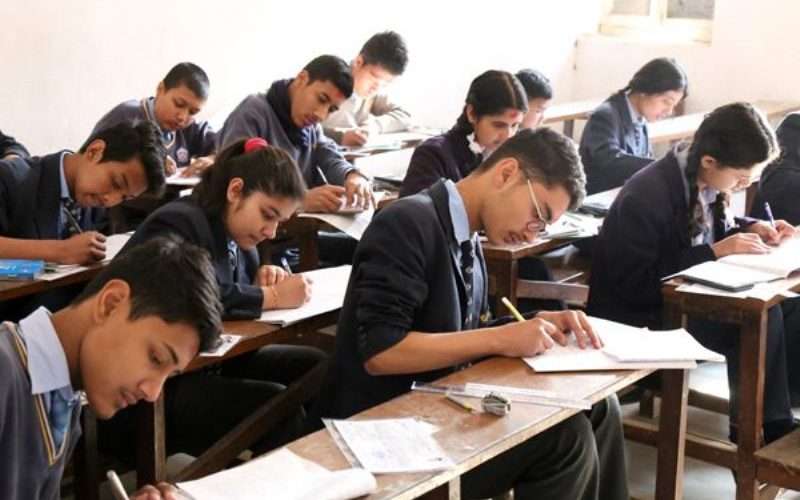 एसइइ पुरक परीक्षामा सहभागी हुने  विद्यार्थीलाई पढाउन त्रिभुवन विश्व विद्यालयका  विद्यार्थीलाई परिचालन गरिने